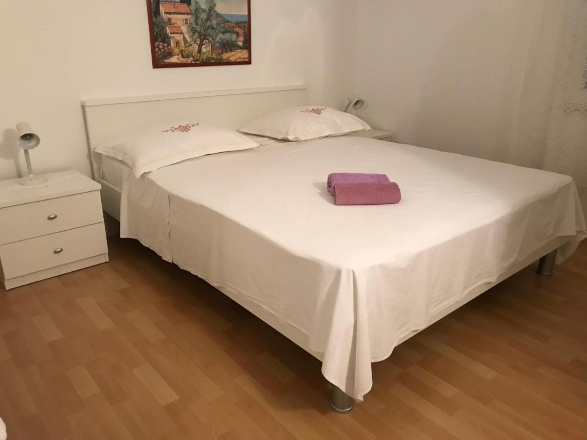 Maria Apartments Vodice Esterno foto