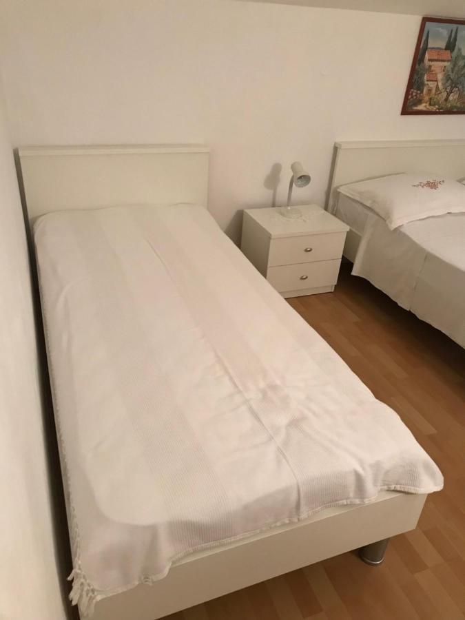 Maria Apartments Vodice Esterno foto