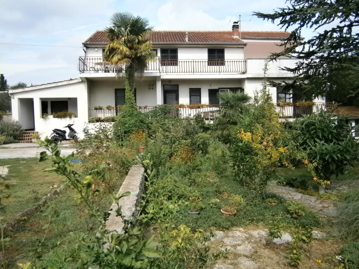 Maria Apartments Vodice Esterno foto